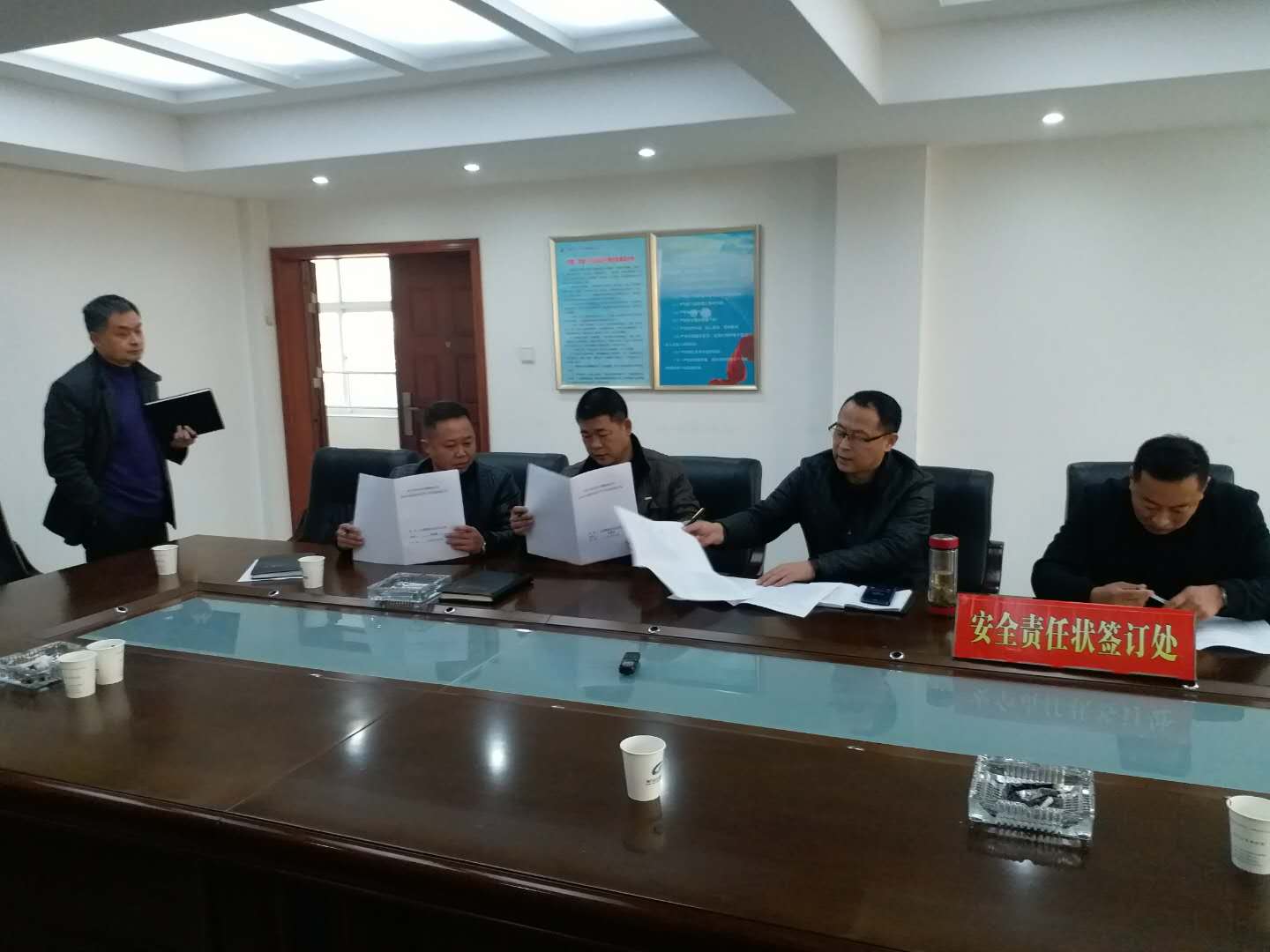 微信圖片_20171219090826.jpg 微信圖片_20171219090826.jpg